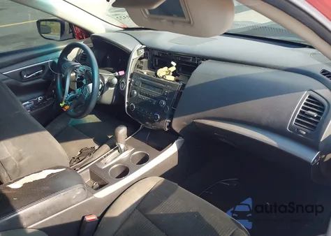 2015 Nissan Altima 2.5 S from USA, damaged, VIN 1N4AL3AP0FC443304